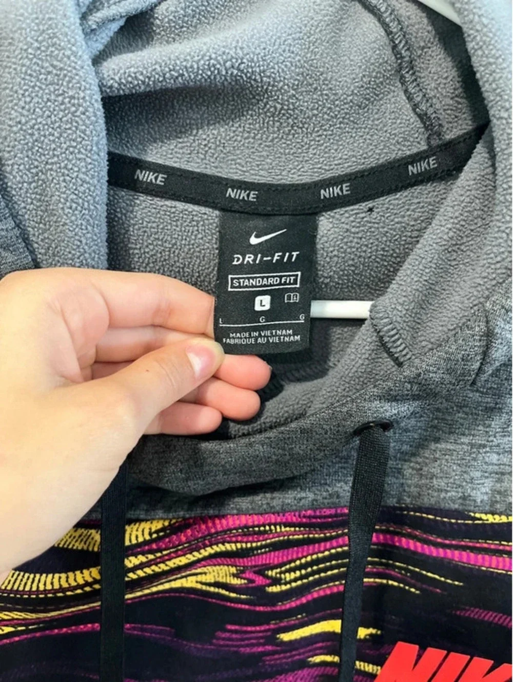 Nike Thermal Sweatshirt Pullover Training Hoodie Long Sleeve dark grey print